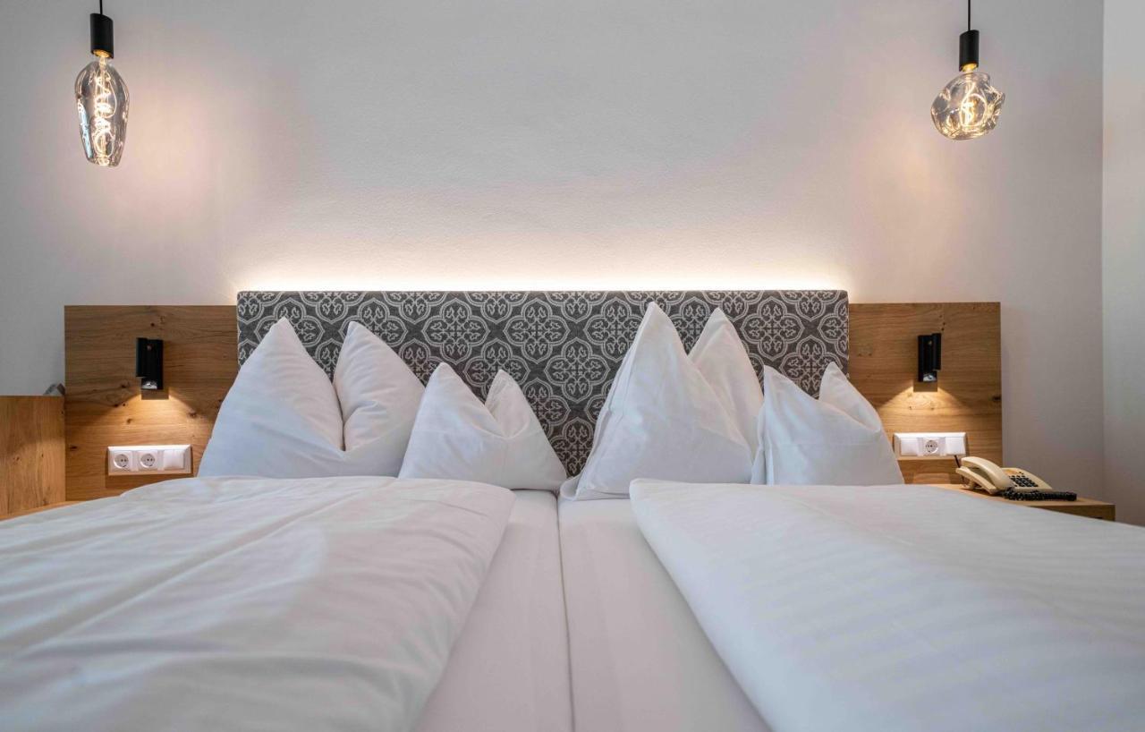 Das Leonhard - Naturparkhotel Am Weissensee Εξωτερικό φωτογραφία